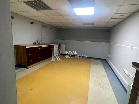 коммерческая по адресу Днепровская набережная ул., 13