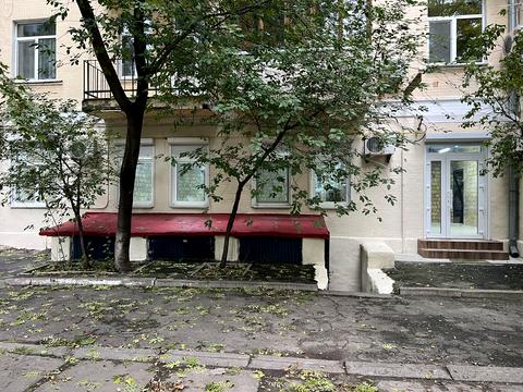 коммерческая по адресу Резницкая ул., 11