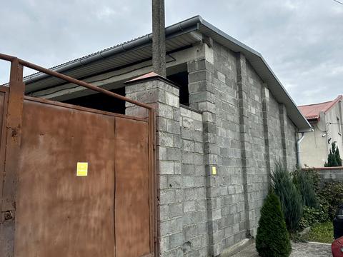 комерційна за адресою Василя Стуса вул., 13