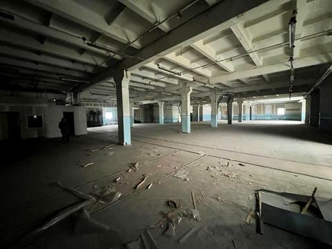 комерційна за адресою Набережна Заводська вул., 7