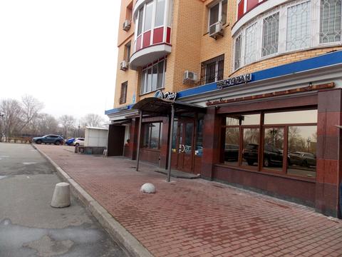 комерційна за адресою Володимира Івасюка просп. (Героїв Сталінграду), 6