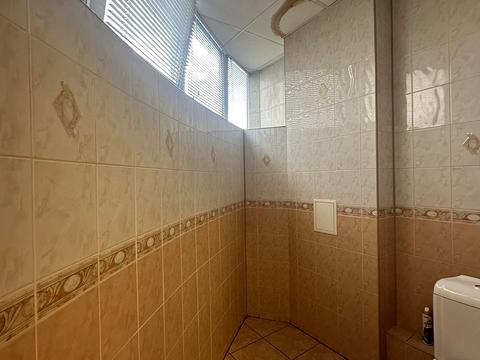 коммерческая по адресу Миколы Бажана просп., 14-А