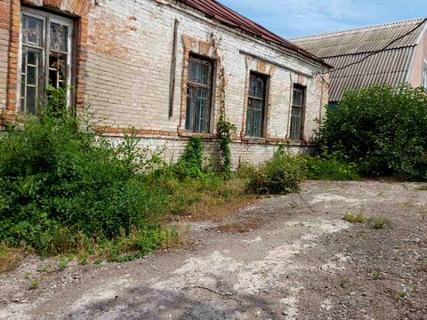 комерційна за адресою Вагонна вул., 111