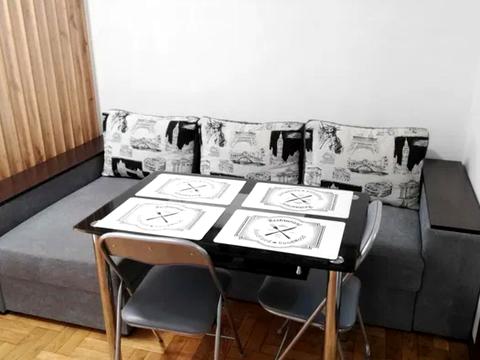 квартира за адресою Глибока вул., 7