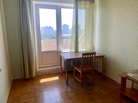 квартира за адресою Андрія Малишка вул., 15
