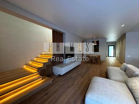 будинок за адресою с. Крушинка, Щаслива