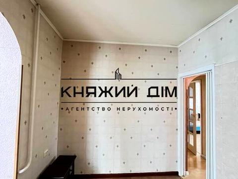 квартира по адресу Драгоманова ул., 23-А