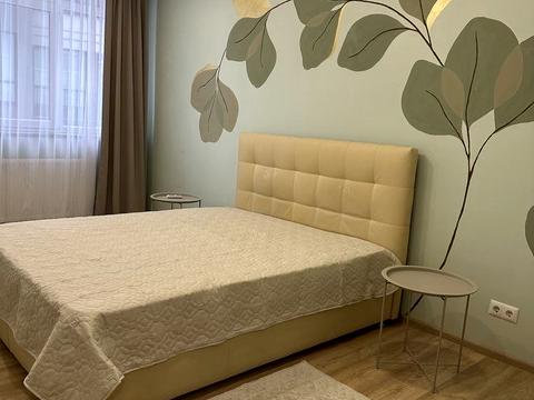 квартира за адресою Олени Пчілки вул., 7