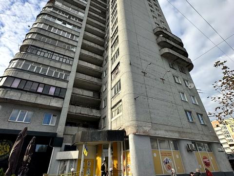 квартира за адресою Перемоги просп., 104
