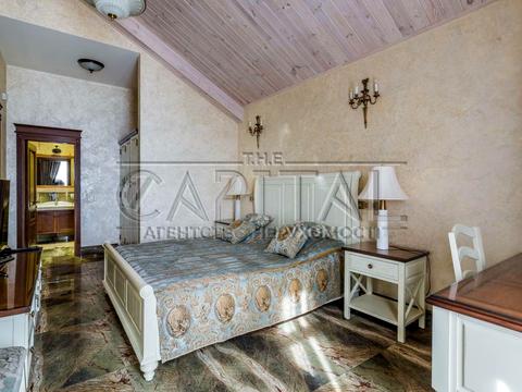 будинок за адресою світанкова, 10