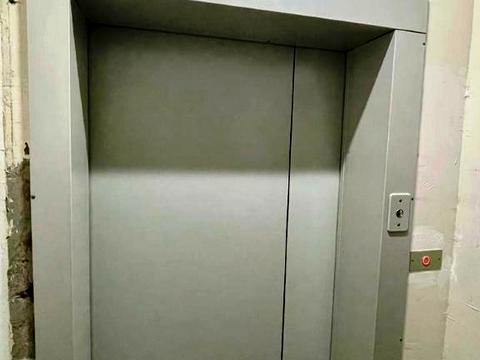 квартира за адресою Ованеса Туманяна вул., 15-А