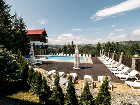 коммерческая по адресу с. Яблоница, Степана Бандери, 30