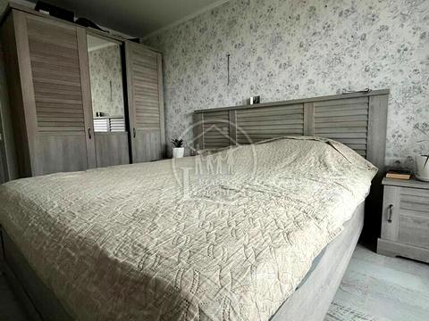 квартира за адресою Академіка Корольова вул., 118