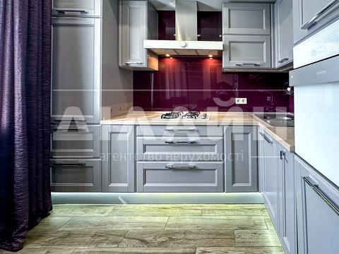 квартира за адресою Розваги вул., 27