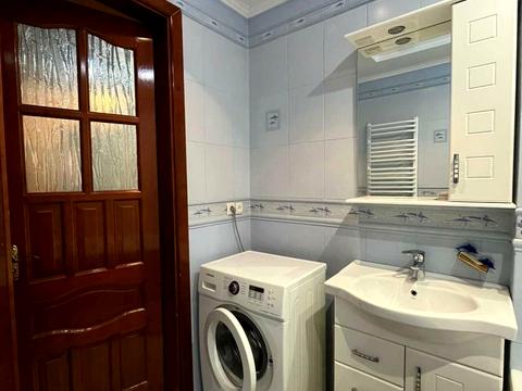 квартира за адресою Білозіра, 8