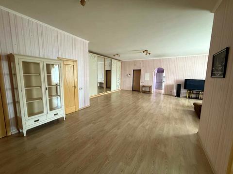 квартира по адресу Евгения Коновальца ул. (Щорса), 32-Г