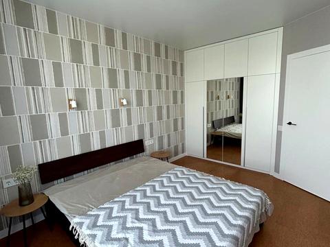 квартира за адресою Київ, Дніпровська набережна вул., 15-Ж