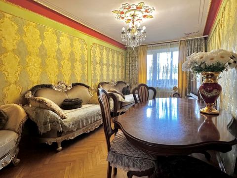 квартира за адресою Андрія Малишка вул., 19