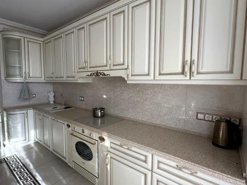 квартира по адресу Патриарха Мстислава Скрипника ул., 40