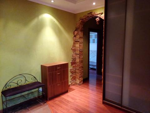 квартира за адресою Анни Ахматової вул., 37