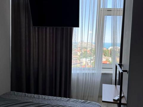 квартира за адресою Літературна вул., 8