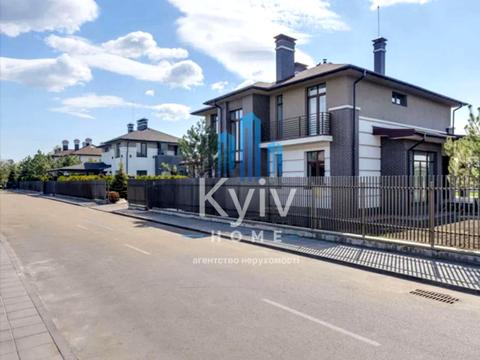 будинок за адресою Кар'єрна вул.