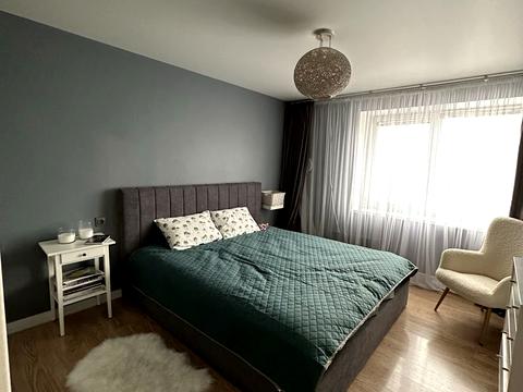 квартира за адресою Менделєєва вул., 12
