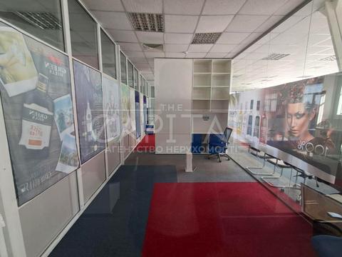 комерційна за адресою Бульварно-Кудрявська вул. (Воровського), 33-Б