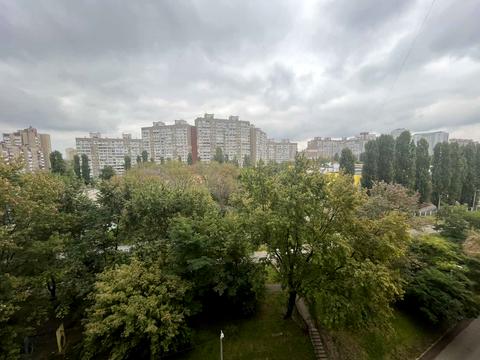 квартира по адресу Ревуцкого ул., 11в