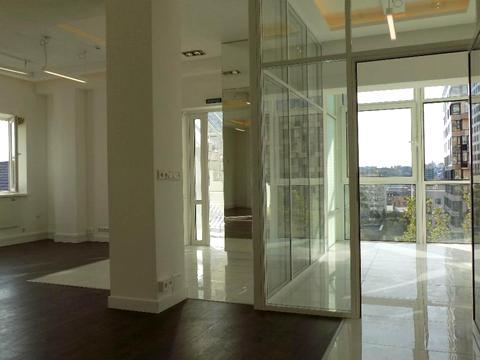 комерційна за адресою Василя Тютюнника вул. (Анрі Барбюса), 5-А