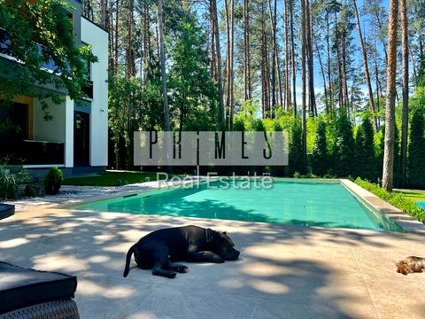 будинок за адресою Першотравнева вул.