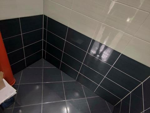 комерційна за адресою Незалежності просп., 92-З