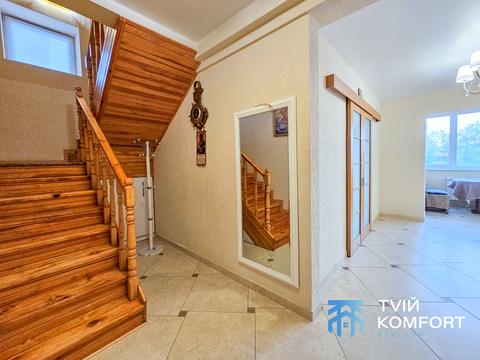 квартира за адресою Ревуцького вул., 5