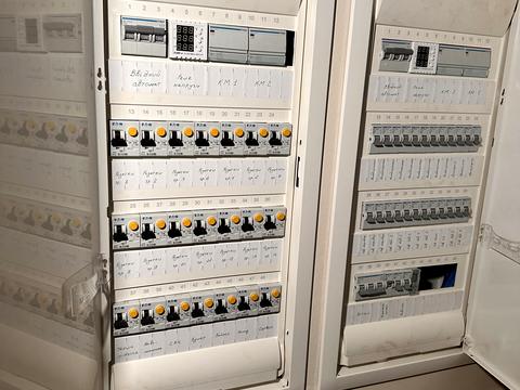 комерційна за адресою Ломоносова, 40