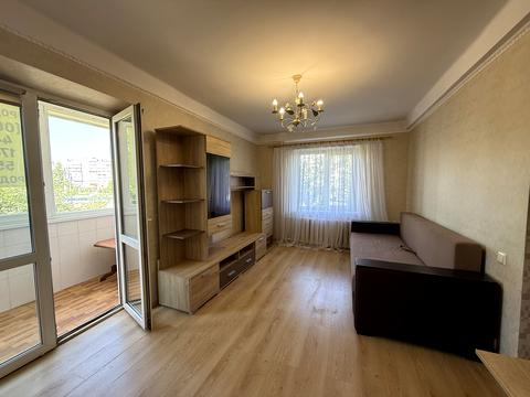 квартира за адресою Левка Лук'яненка вул. (Маршала Тимошенка), 4