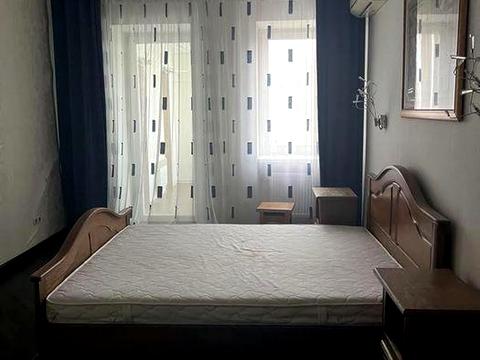 квартира за адресою Голосіївський просп. (40-річчя Жовтня), 27