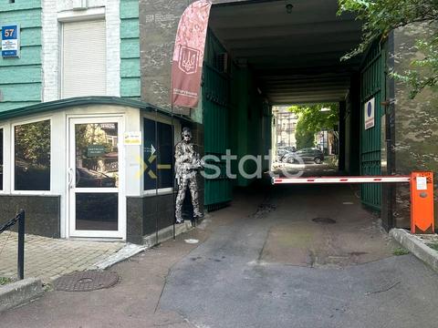 коммерческая по адресу Богдана Хмельницкого ул., 57