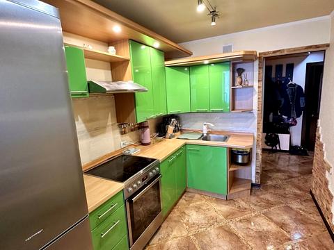 квартира за адресою Сортувальна вул., 4