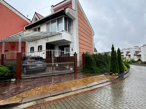 дом по адресу Яблунева, 5