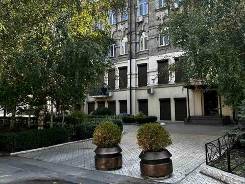 коммерческая по адресу Пастера ул., 16