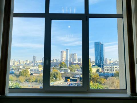 комерційна за адресою Митрополита Василя Липківського вул. (Урицького), 1