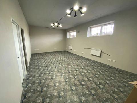 комерційна за адресою Тарасівська, 25