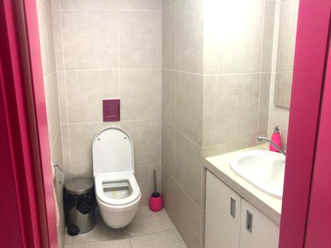 коммерческая по адресу Жилянская ул., 118