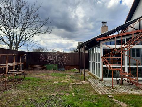 дом по адресу Комарова, 222