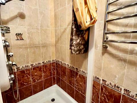 квартира за адресою Вереснева вул., 26