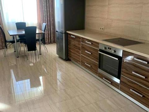 квартира за адресою Академіка Андрія Сахарова вул., 82