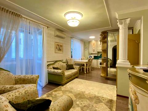 квартира за адресою Володимира Антоновича вул. (Свердлова), 26