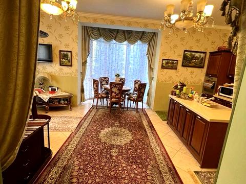 будинок за адресою Освіти вул.