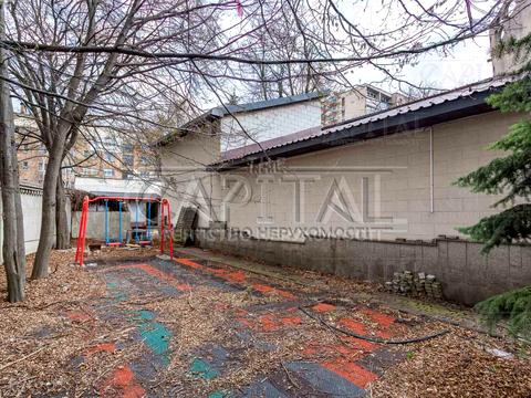 коммерческая по адресу Зоологическая ул., 10
