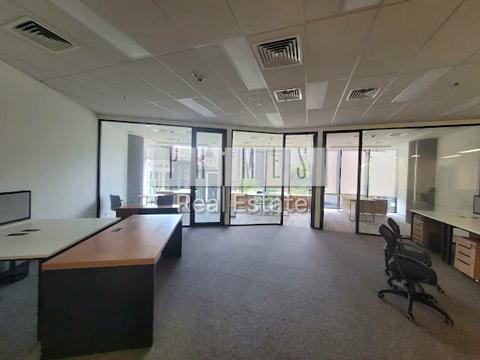 комерційна за адресою Болсуновська вул. (Сергія Струтинського), 13